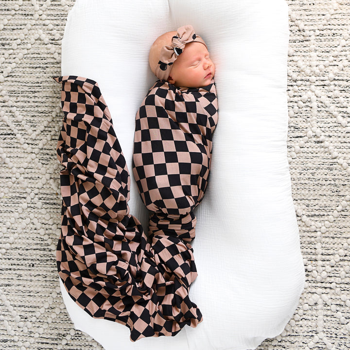 Bentley SWADDLE - Gigi and Max