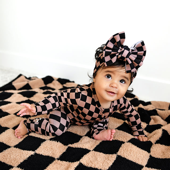 Bentley ZIP - Gigi and Max