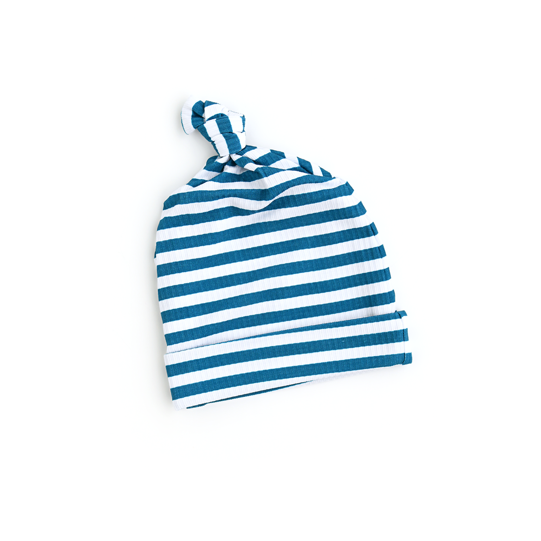 Cooper Blue Ribbed KNOT HAT
