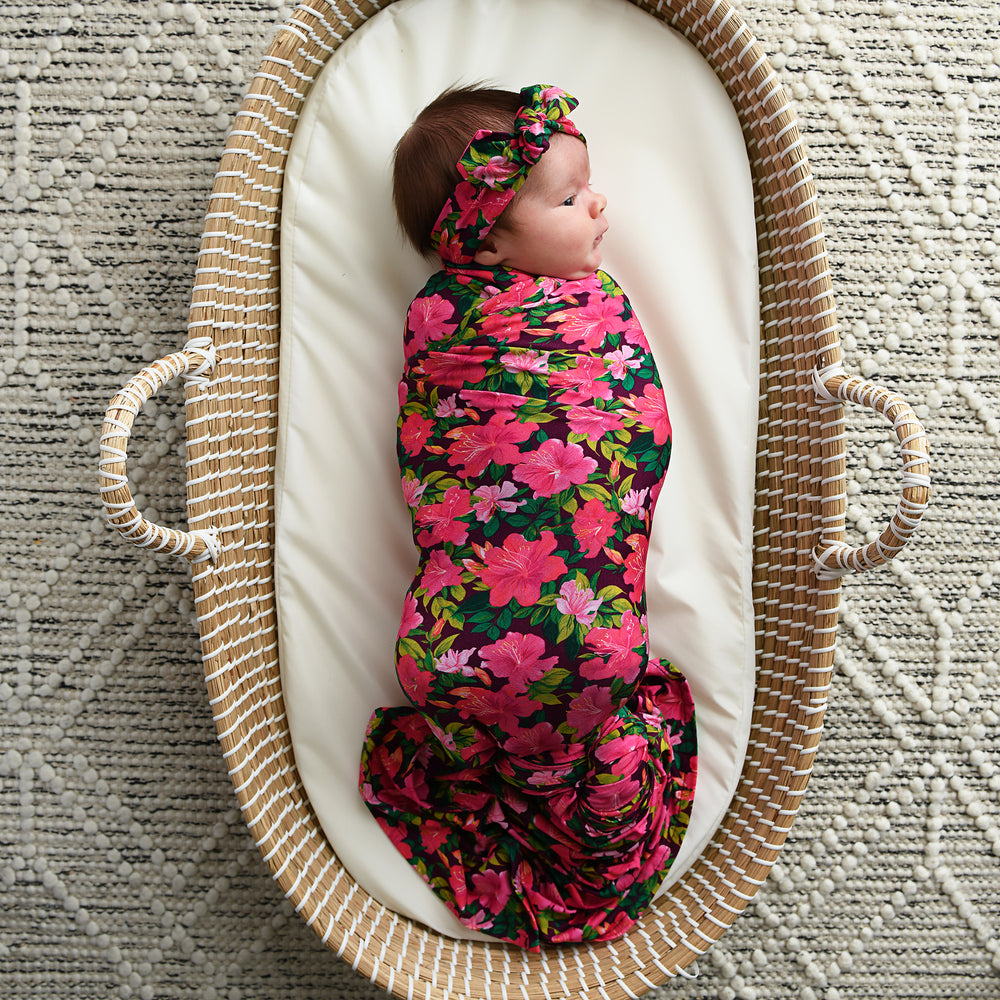 Azalea SWADDLE - Gigi and Max