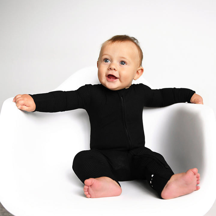 Onyx Ribbed ZIP - Gigi and Max