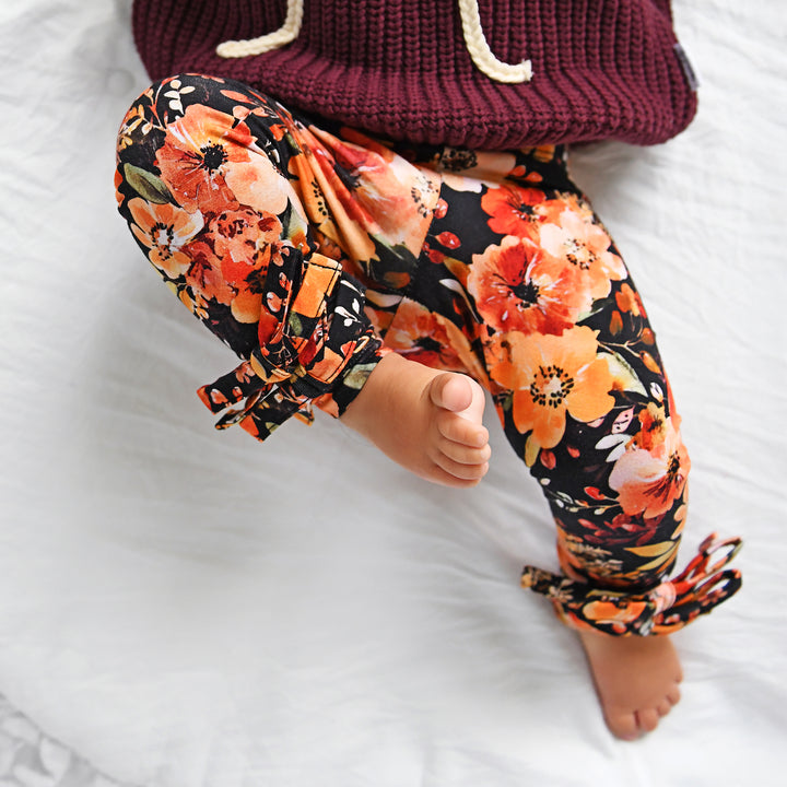 Auburn BOW LEGGINGS - Gigi and Max