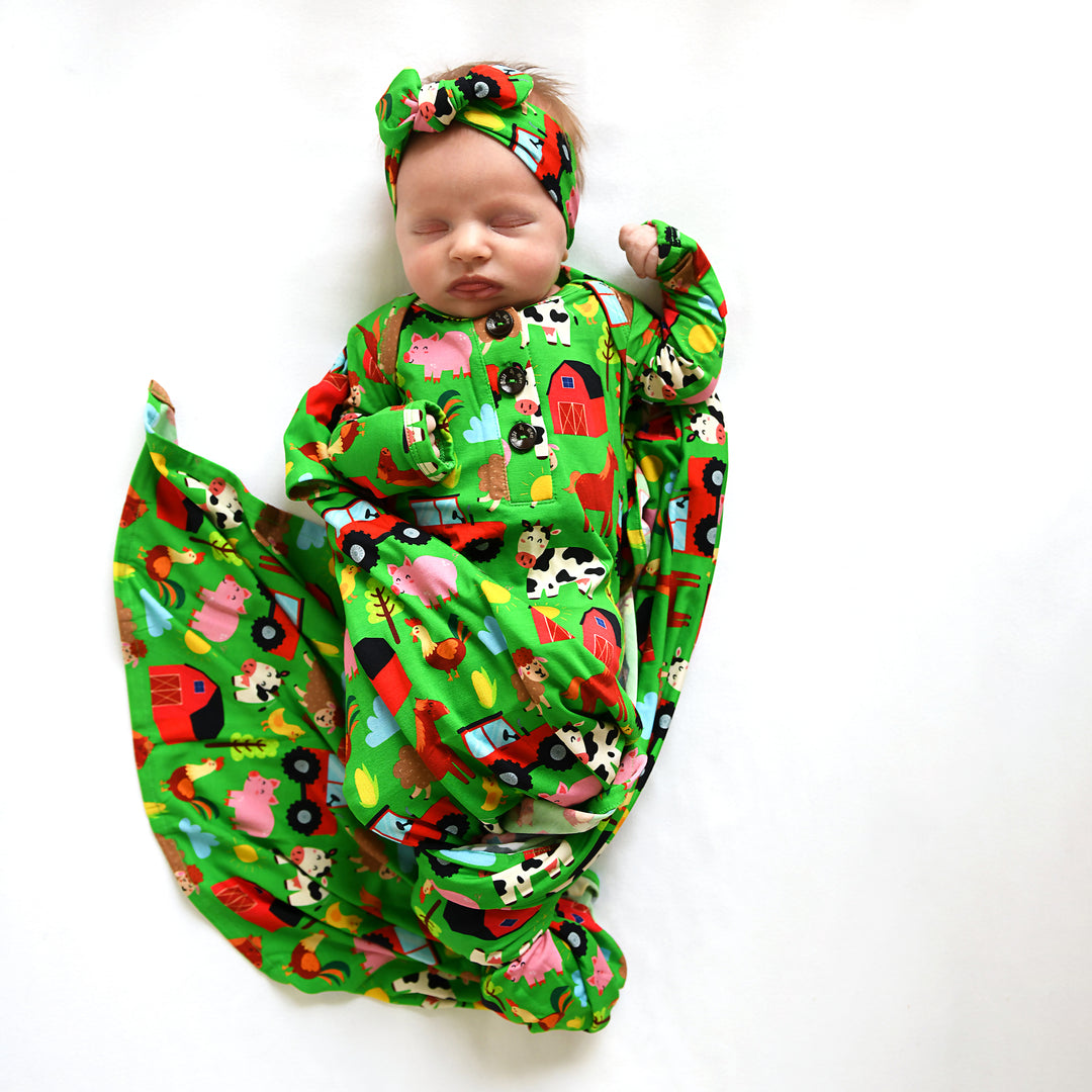 Tanner GOWN - Gigi and Max