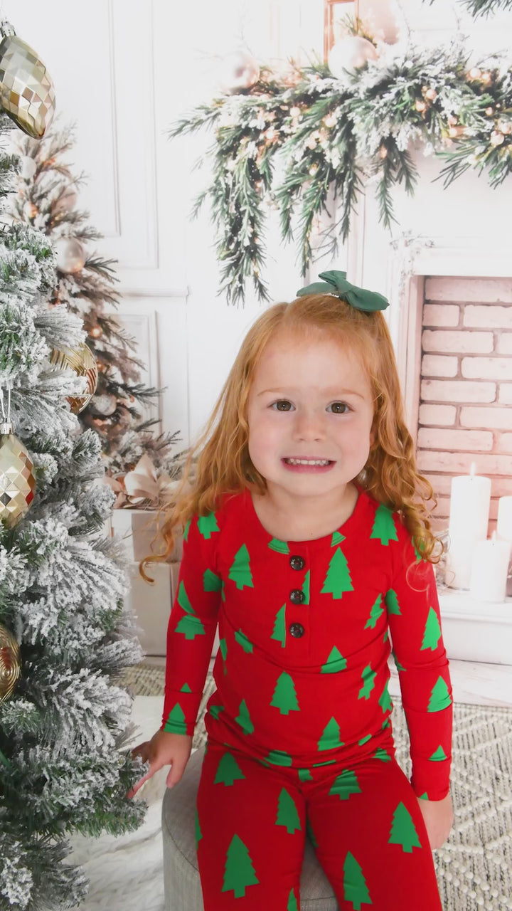 Kevin Trees TWO PIECE - Gigi and Max