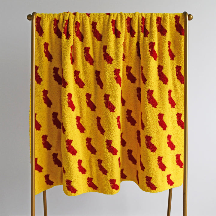 California Gold & Cardinal PLUSH BLANKET - Gigi and Max