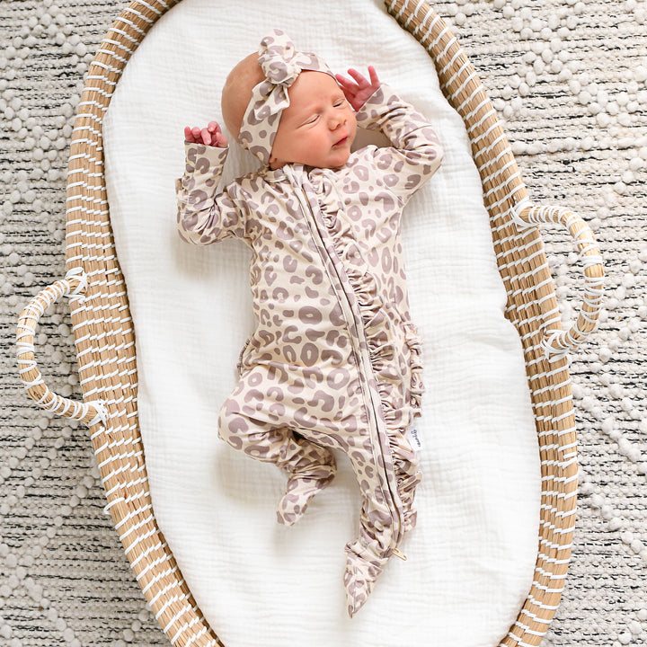 Amari Leopard RUFFLE ZIP