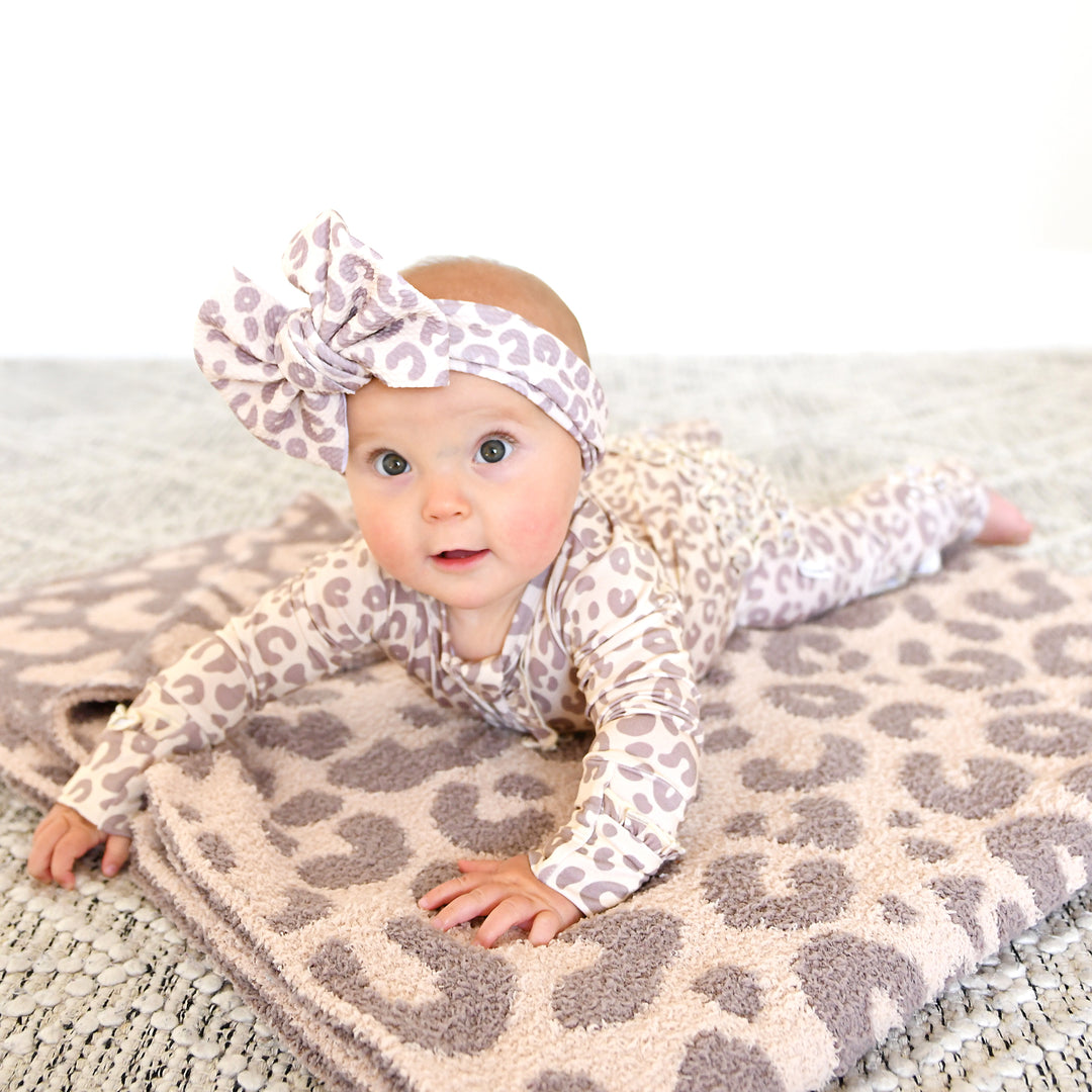 Amari Leopard RUFFLE ZIP