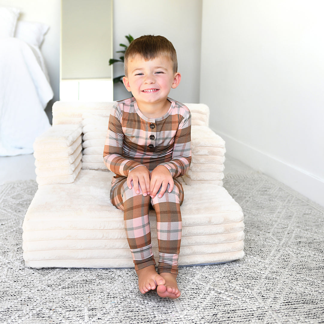 Asher TWO PIECE - Gigi and Max