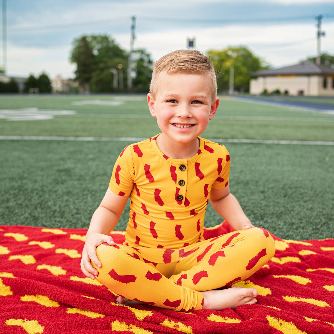 California Gold & Cardinal PLUSH BLANKET - Gigi and Max