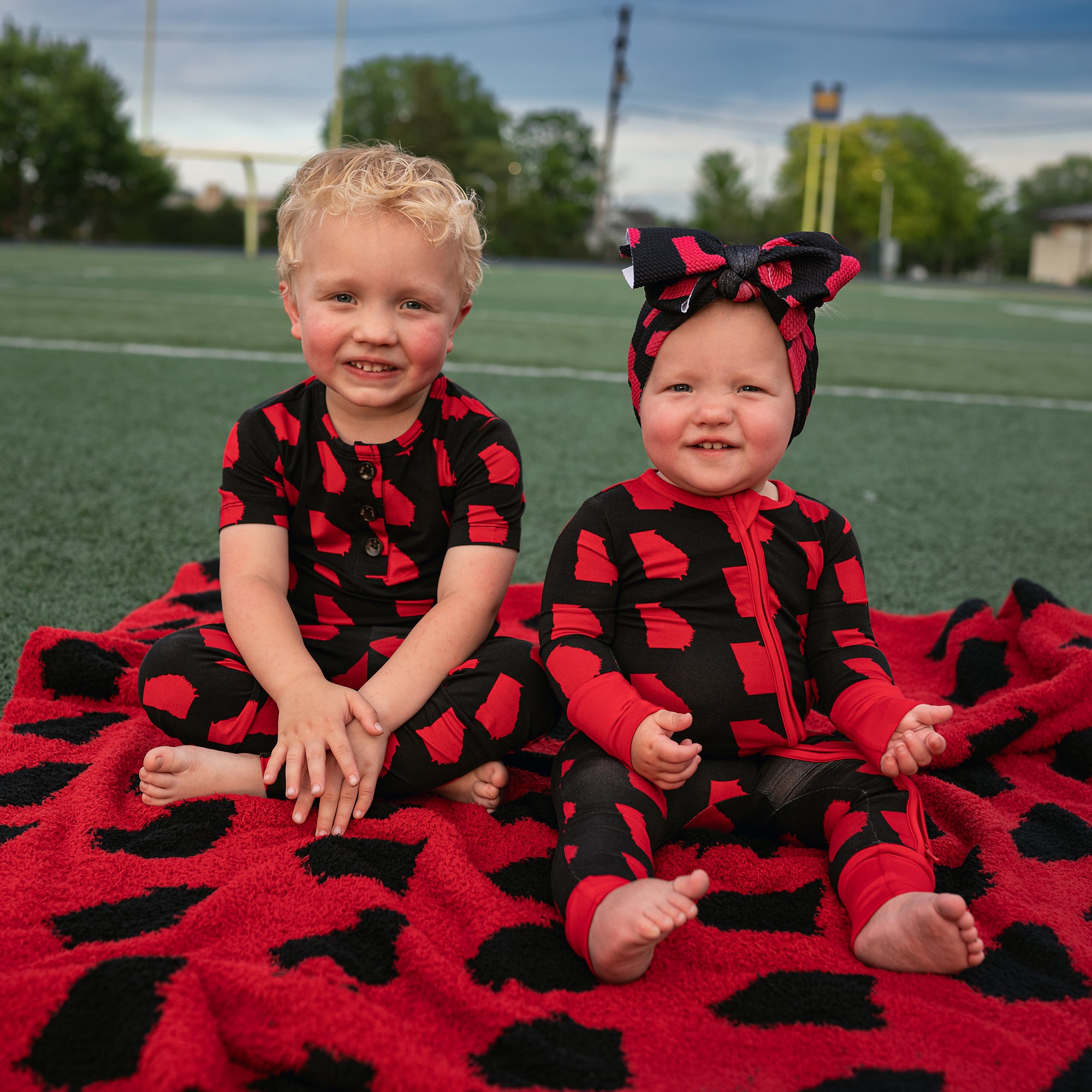 Georgia Black & Red TWO PIECE – Gigi and Max