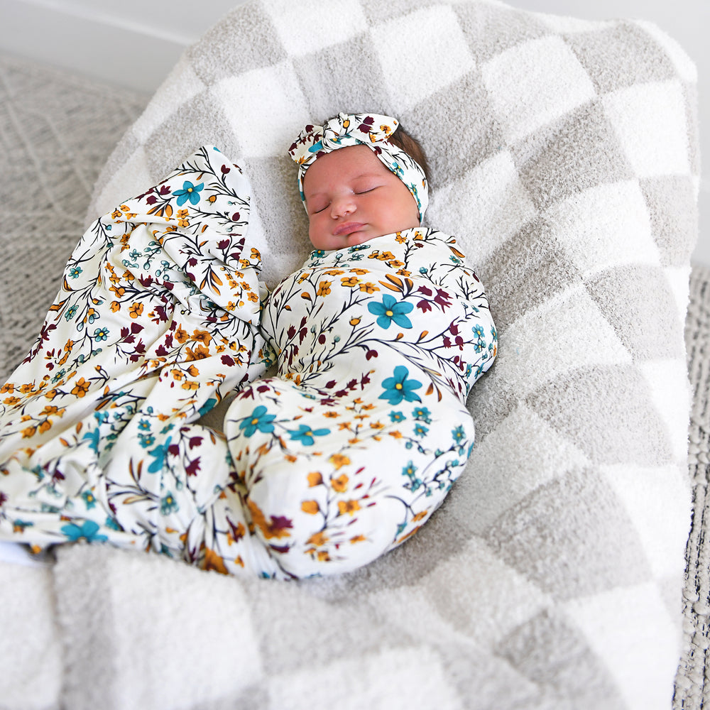 Maren Floral SWADDLE - Gigi and Max