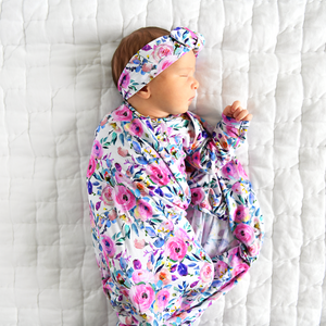 Vivienne SWADDLE - Gigi and Max
