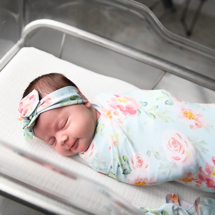 Mae Floral SWADDLE - Gigi and Max