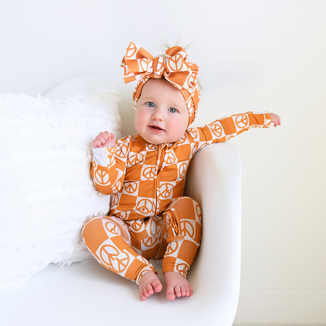 Adler HEADWRAP - Gigi and Max
