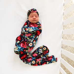 Aria SWADDLE - Gigi and Max
