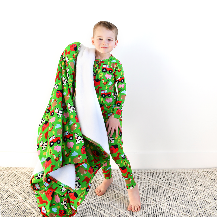 Tanner COZY BLANKET - Gigi and Max