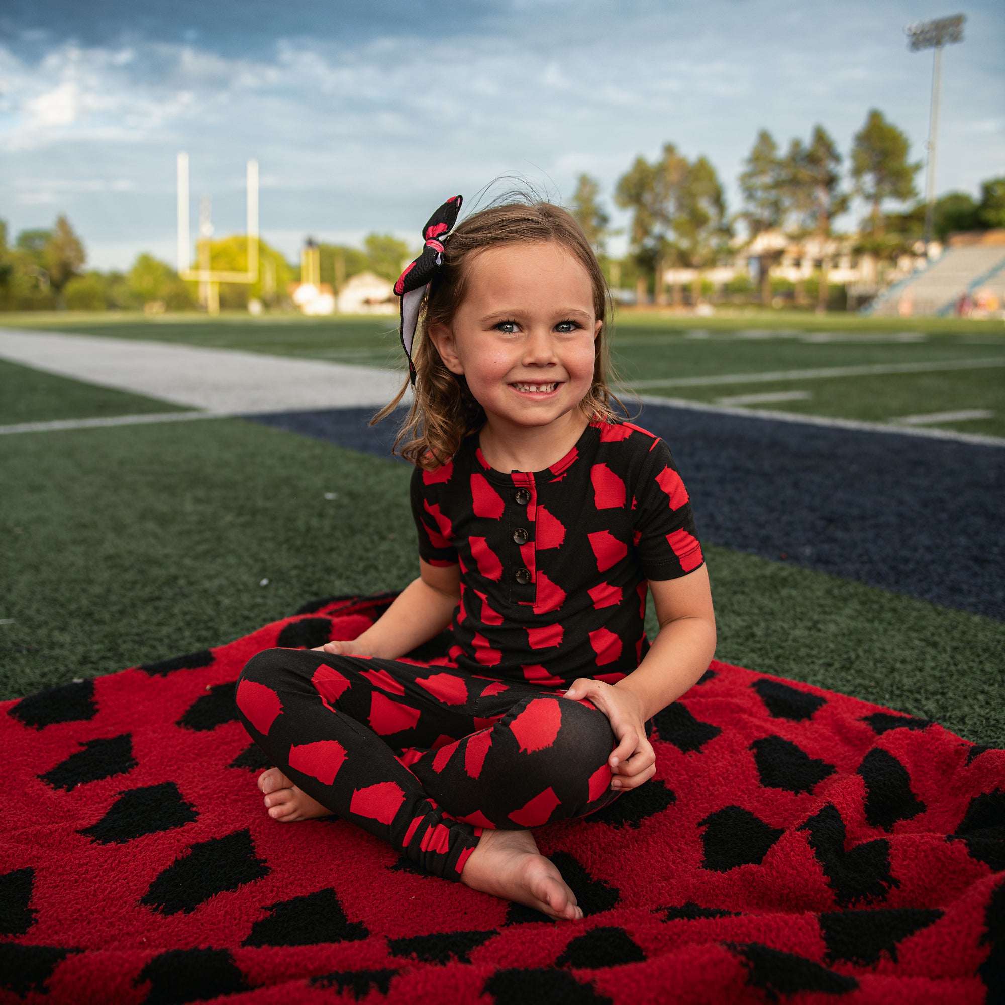 Georgia Black & Red TWO PIECE – Gigi and Max