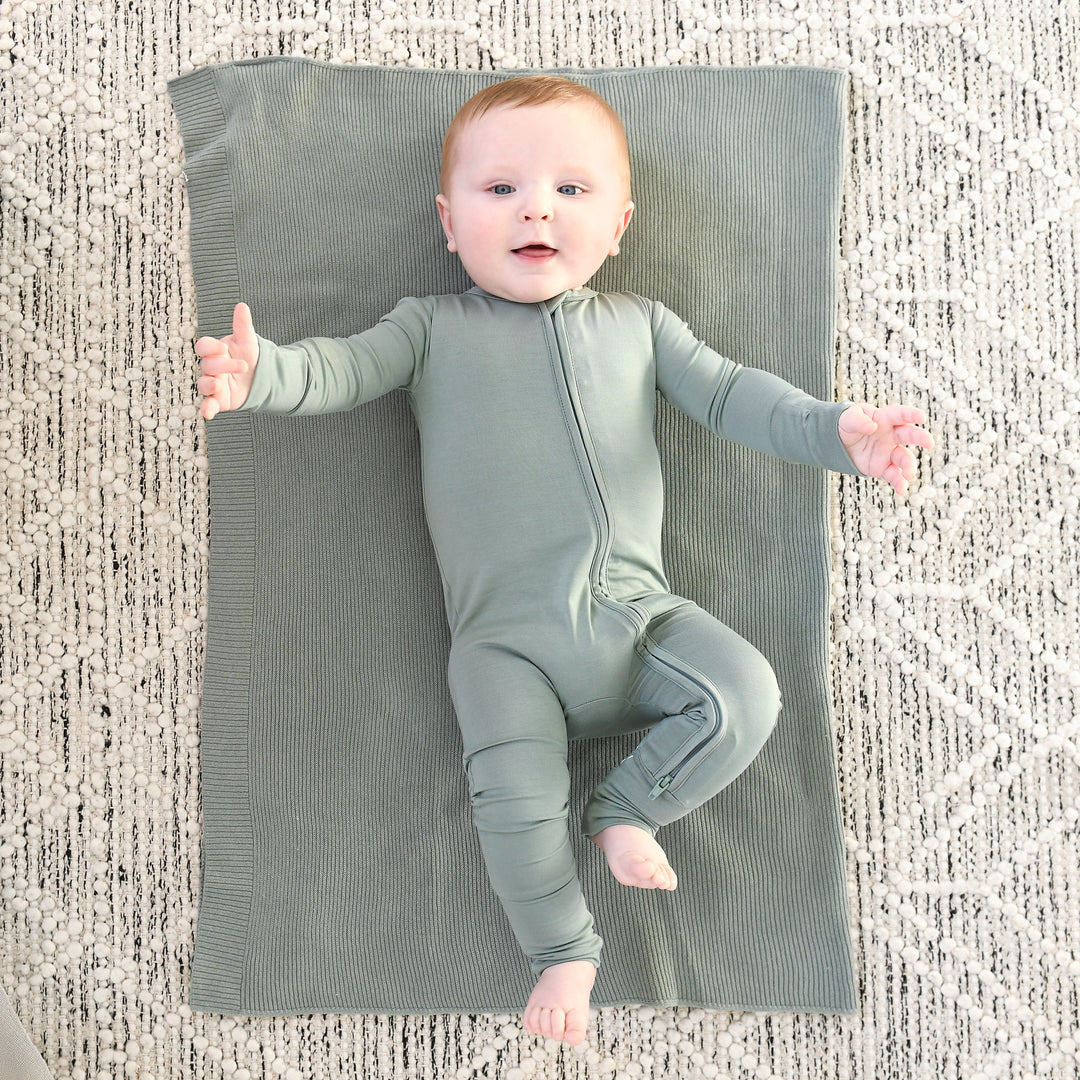 Eucalyptus ZIP - Gigi and Max