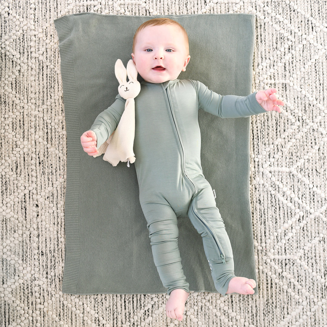 Eucalyptus ZIP - Gigi and Max