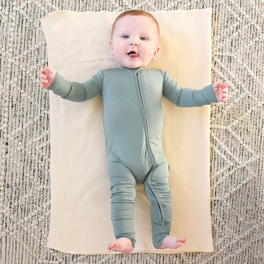 Eucalyptus ZIP - Gigi and Max