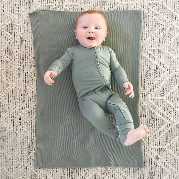 Eucalyptus ZIP - Gigi and Max