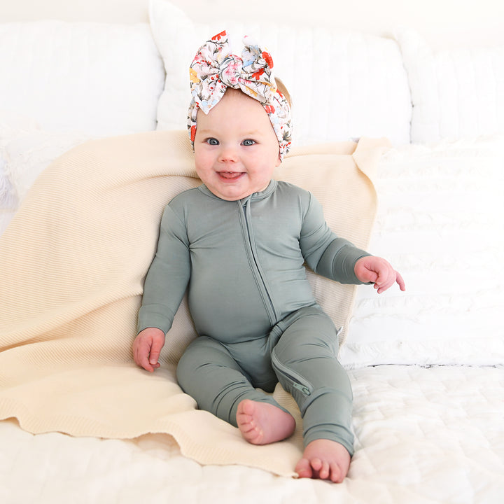 Eucalyptus ZIP - Gigi and Max