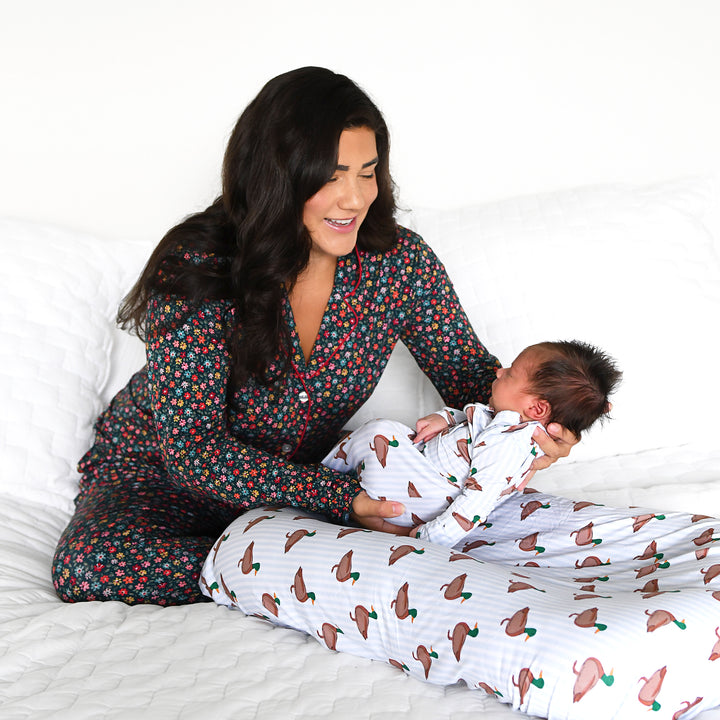 Landon SWADDLE - Gigi and Max