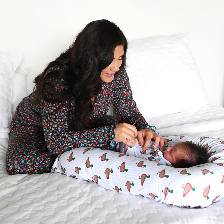 Landon SWADDLE - Gigi and Max