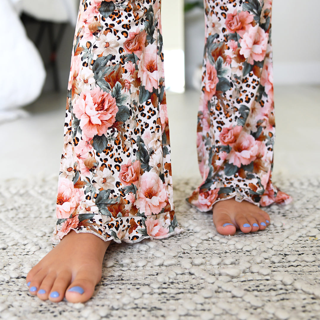 Laura KIDS RUFFLE LOUNGE SET - Gigi and Max