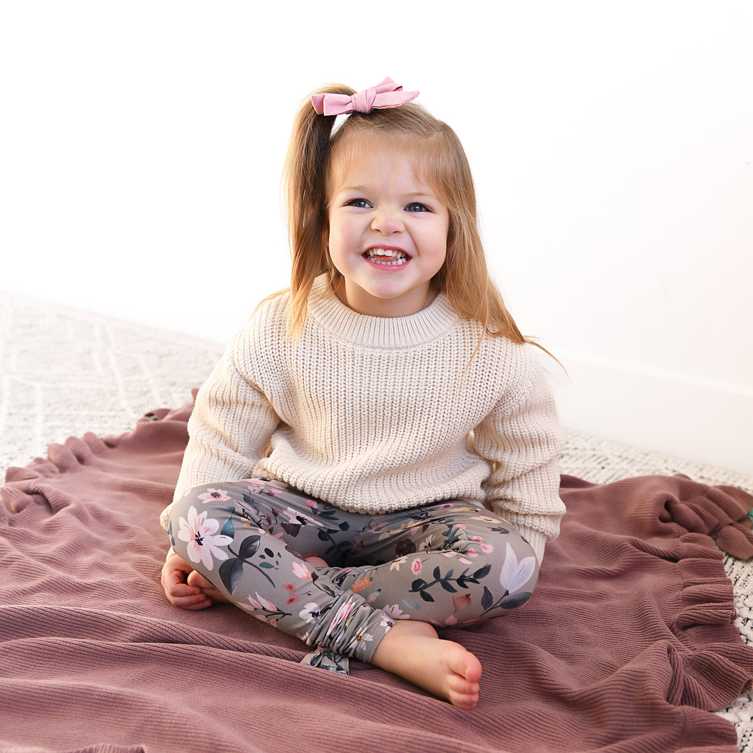 Oatmeal SWEATER - Gigi and Max