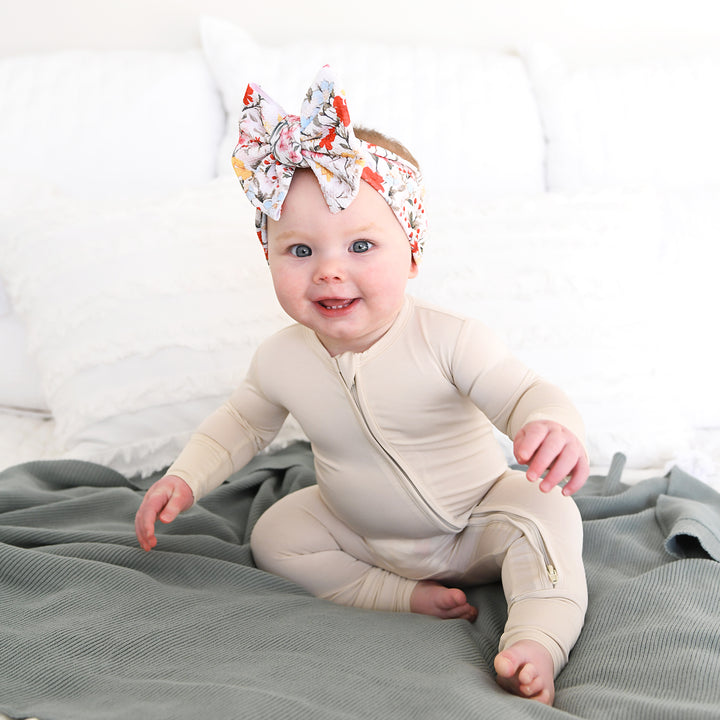 Oatmeal ZIP - Gigi and Max