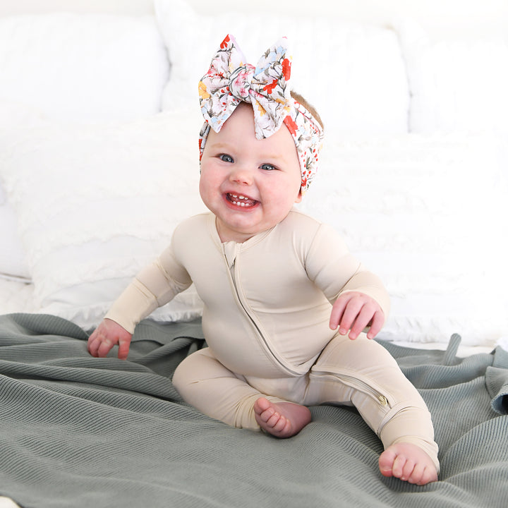 Oatmeal ZIP - Gigi and Max