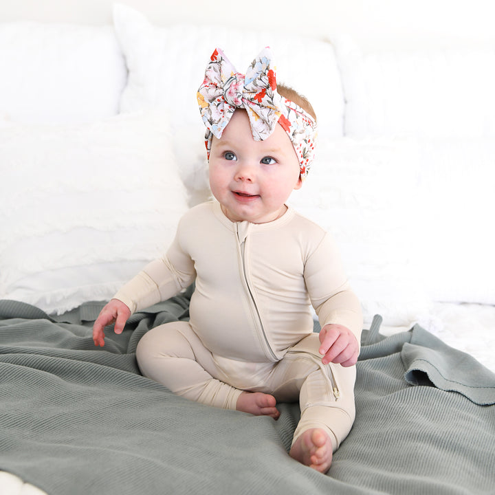 Oatmeal ZIP - Gigi and Max