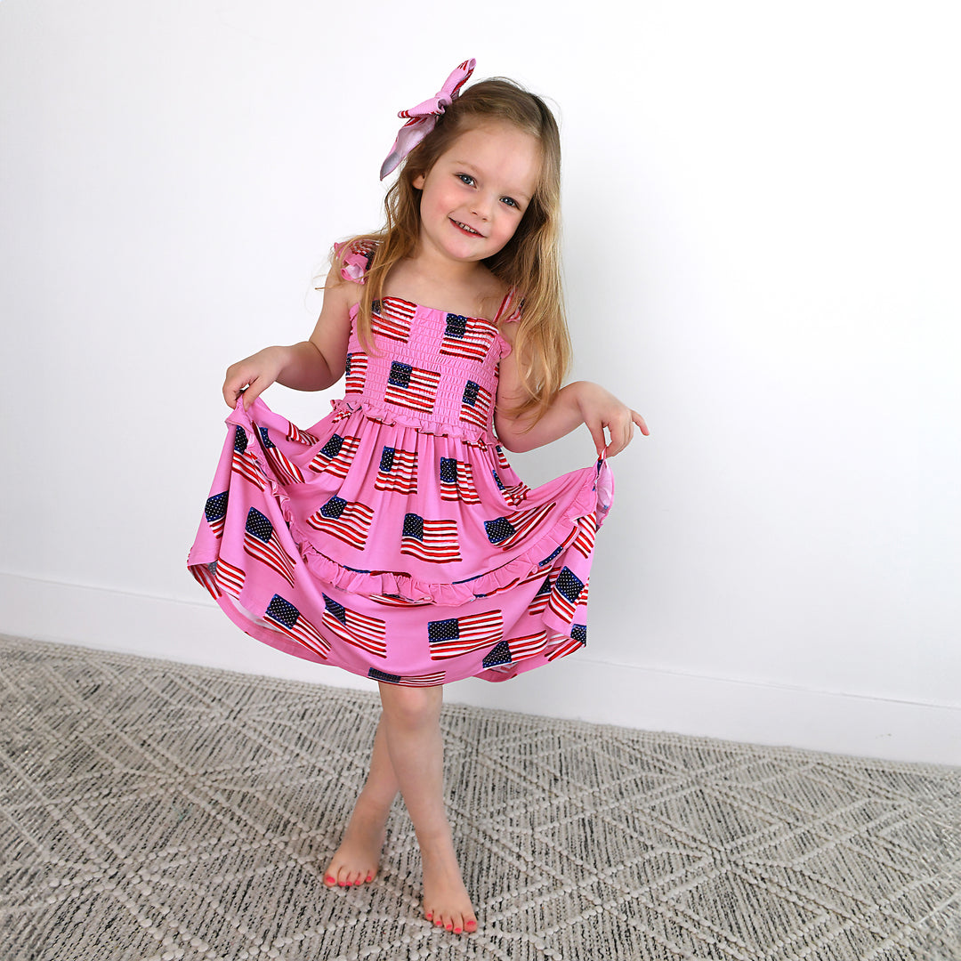 Betty Pink Flag CLIP BOW - Gigi and Max