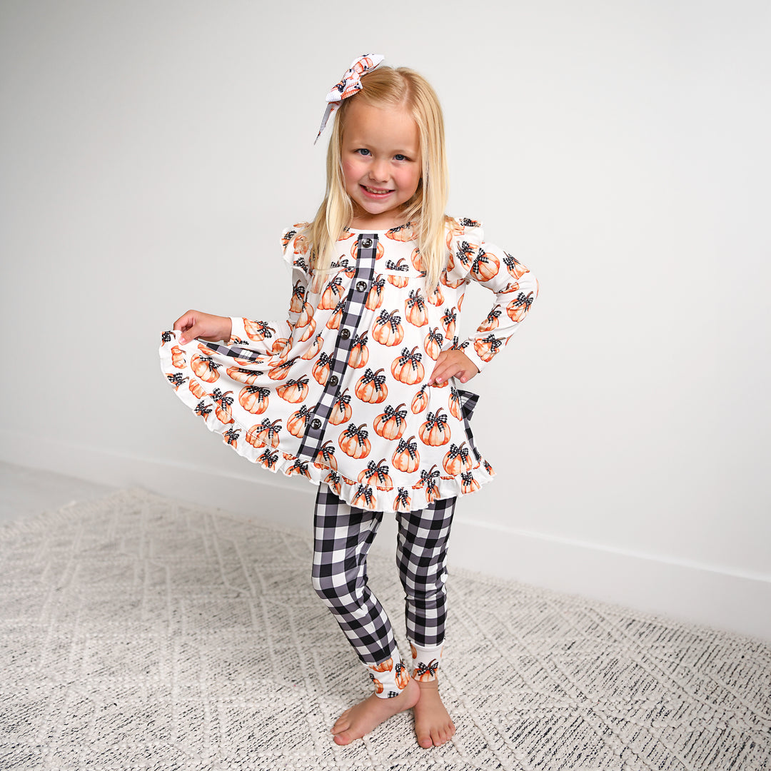 Lilith Pumpkins CLIP BOW - Gigi and Max