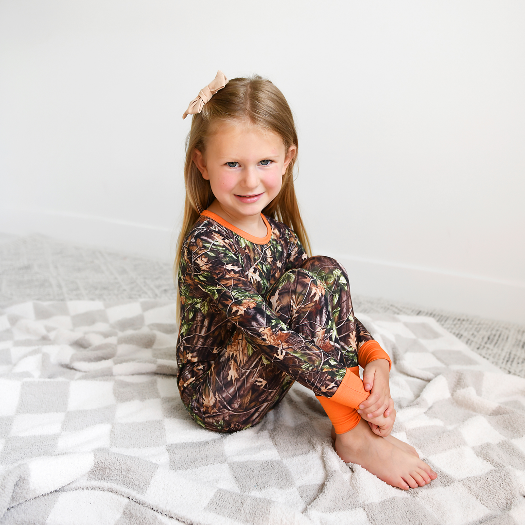 Hunter Camo TWO PIECE - NO BUTTON