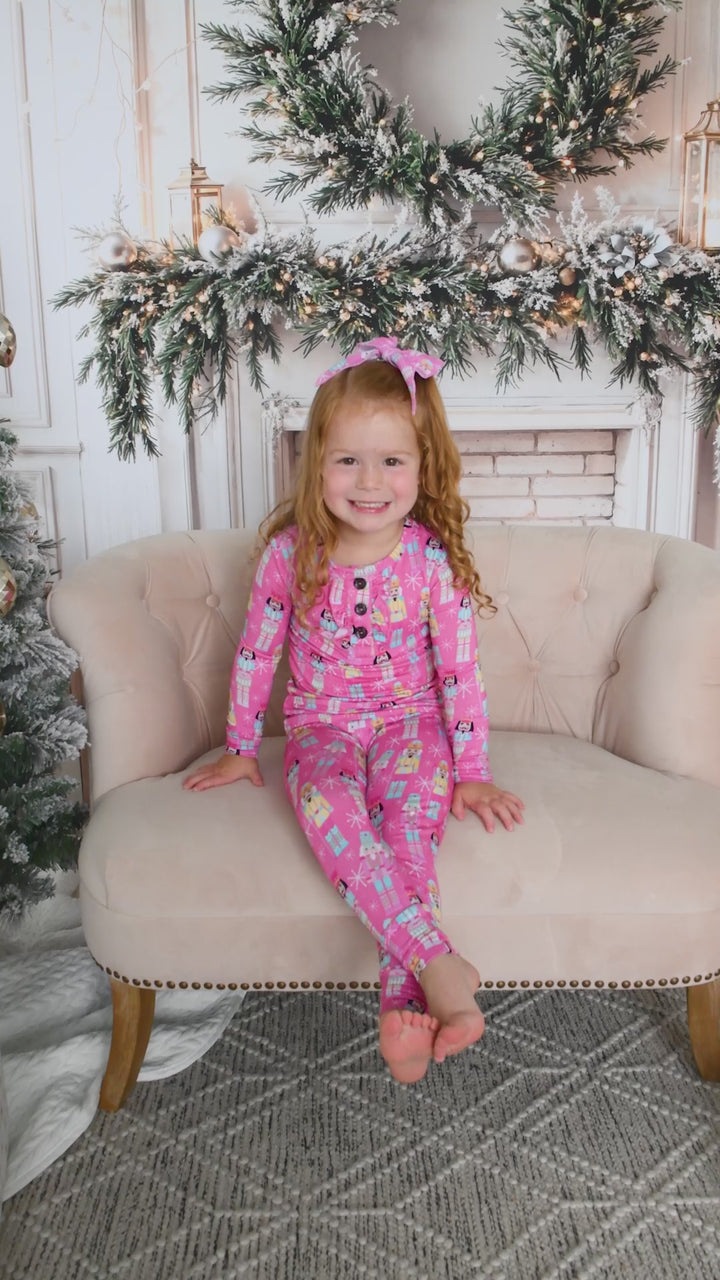 Nadia Nutcrackers CLIP BOW - Gigi and Max