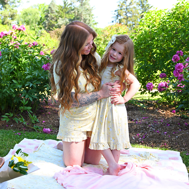 Lola WOMENS RUFFLE SHORTS - Gigi and Max
