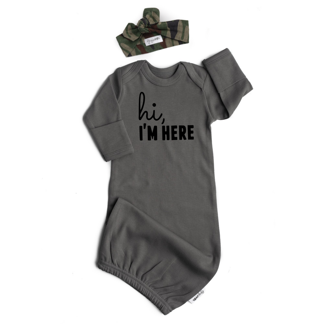 Gray Gown - Black hi, I'm here Gender Neutral - Gigi and Max